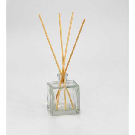 Solution sans alcool pour parfums d'ambiance
