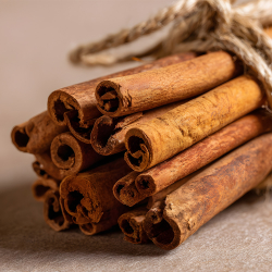 Huile Essentielle Cannelle - MONDO BOUGIES