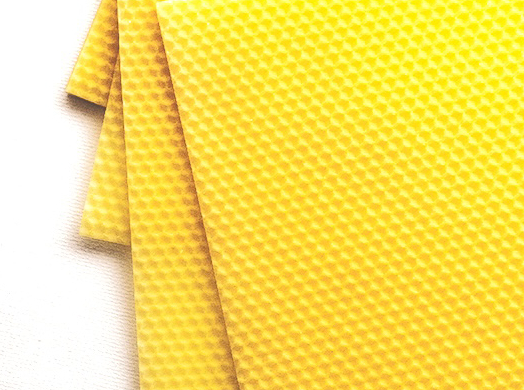 Lot De 20 Plaques De Cire D'abeille Pure - 20x20 Cm - Pour Fabriquer Vos Bougies Maison - Cire Naturelle